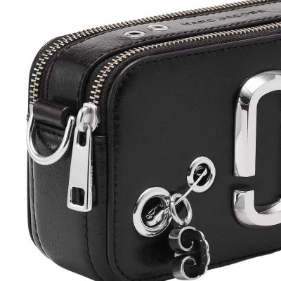 THE GROMMET CHARM SNAPSHOT